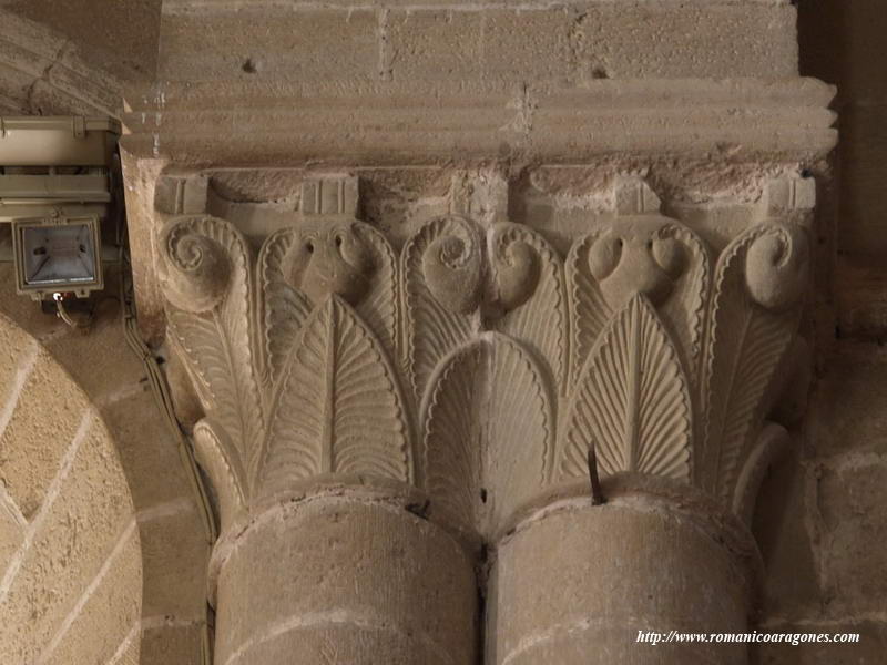 DETALLE DE CAPITELES